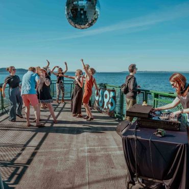 FerryC89.5Party-53